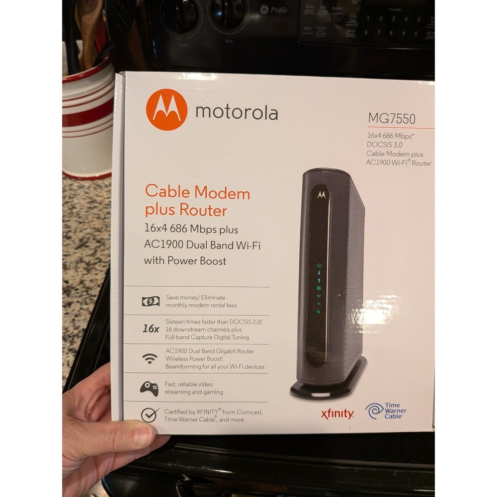 Motorola MG7550 Cable Modem Plus Wifi Router.16x4 Modem Plus Wifi Router
